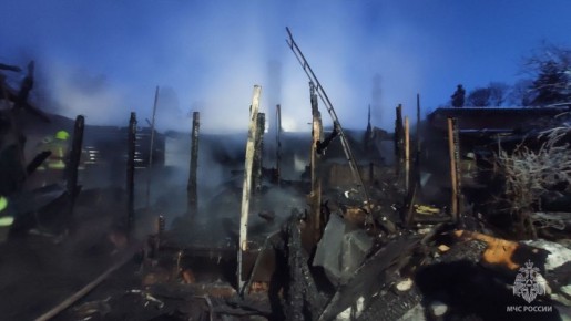 Три человека стали жертвами пожара Курортном районе