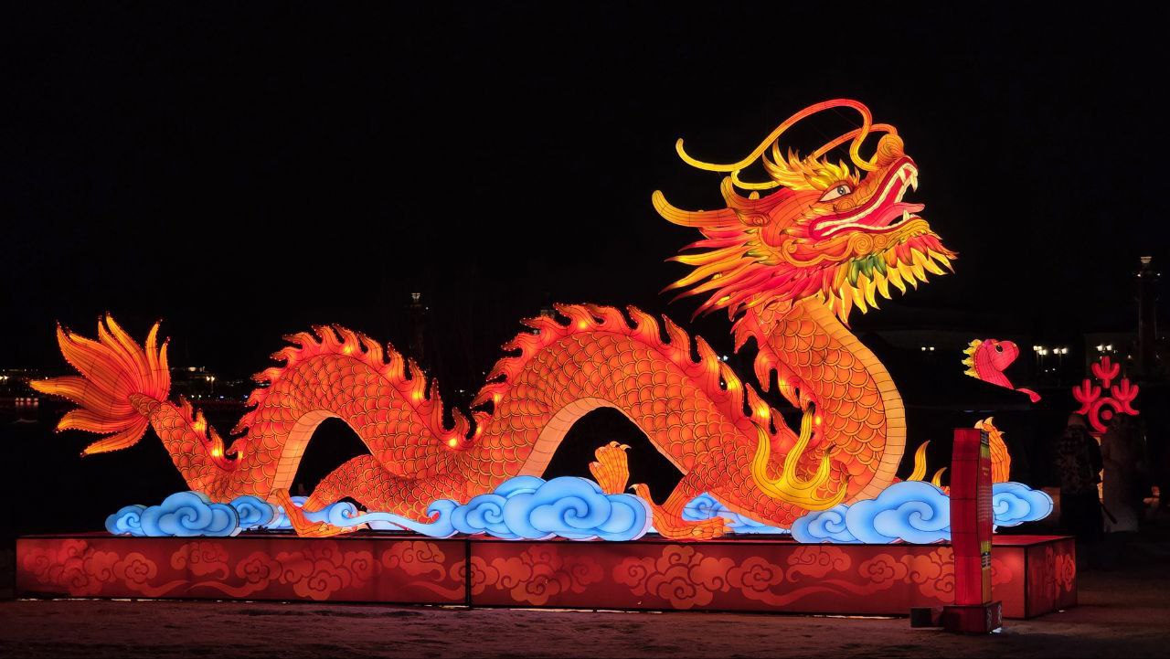 В Петербурге готовятся к наступлению китайского Нового года В Петербурге готовятся к наступлению китайского Нового года