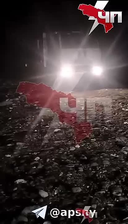 Сотрудники МЧС Абхазии спасли заблудившихся в лесу россиян