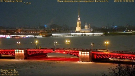 К дракону, фениксу и огненной лошади присоединились Дворцовый мост и телебашня