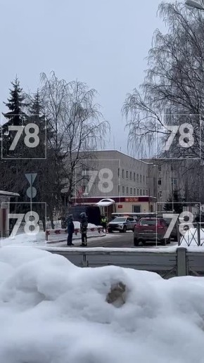 Показываем обстановку на месте обрушения здания в Сертолово