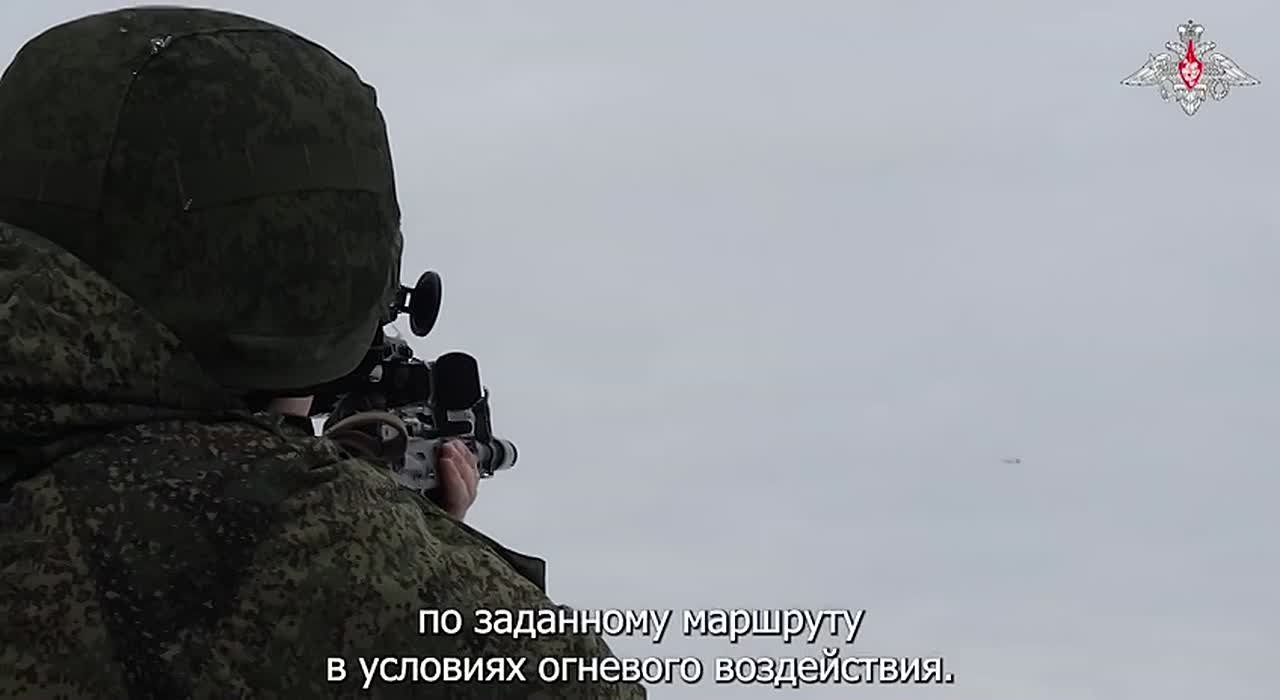 На полигонах в Ленобласти военнослужащие учились сбивать вражеские БПЛА