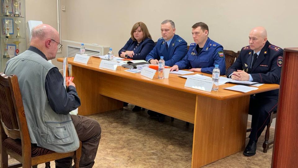 Прокурор г. Санкт-Петербурга Виктор Мельник провел выездной прием граждан