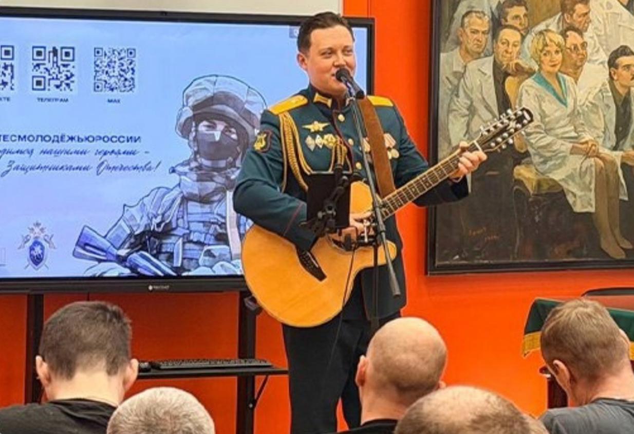 Представители Следственного комитета навестили бойцов в Военно-медицинской академии имени С.М. Кирова в Санкт-Петербурге Представители Следственного комитета навестили бойцов в Военно-медицинской академии имени С.М. Кирова в Санкт-Петербурге