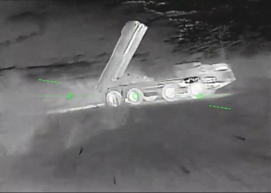 Два майора: ГШ ВСУ заявляет, что в Крыму он якобы поразил дронами сторожевые корабли, авиационные и артиллерийские средства ВС России в ночь на 21 февраля Два майора: ГШ ВСУ заявляет, что в Крыму он якобы поразил дронами сторожевые корабли, авиационные и артиллерийские средства ВС России в ночь на 21 февраля