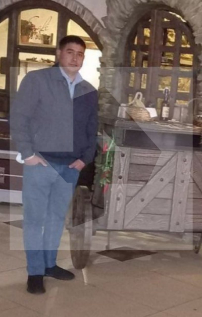 Кадры падения мальчика с седьмого этажа в Петербурге публикует РЕН ТВ Кадры падения мальчика с седьмого этажа в Петербурге публикует РЕН ТВ