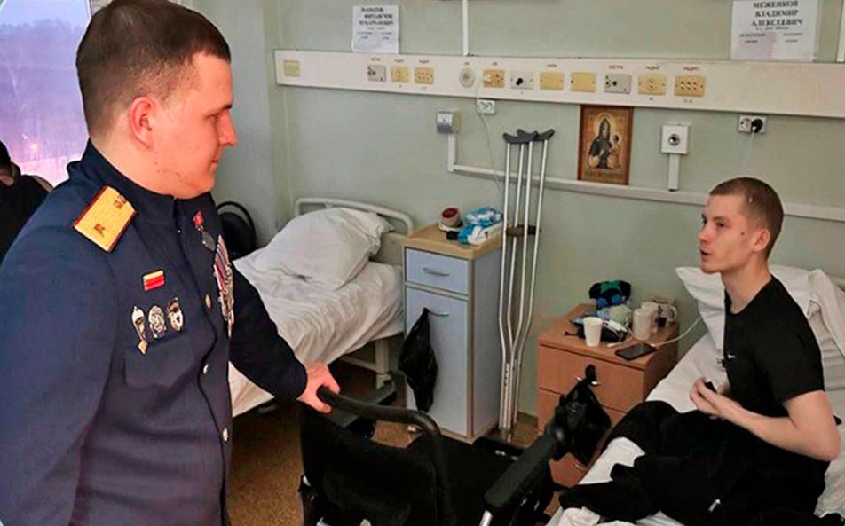 Курсант Санкт-Петербургской академии Следственного комитета, участник СВО Виталий Назимов навестил своих боевых товарищей Курсант Санкт-Петербургской академии Следственного комитета, участник СВО Виталий Назимов навестил своих боевых товарищей