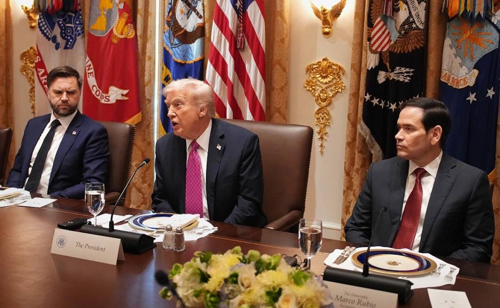 Битва за место под солнцем: Рубио против Вэнса