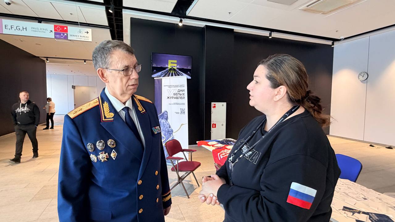 В рамках третьего регионального форума ветеранов специальной военной операции «ВМЕСТЕ ПОБЕДИМ» руководитель следственного управления СК России по Ленинградской области Сергей Тихонович Сазин встретился с автором и... В рамках третьего регионального форума ветеранов специальной военной операции «ВМЕСТЕ ПОБЕДИМ» руководитель следственного управления СК России по Ленинградской области Сергей Тихонович Сазин встретился с автором и...