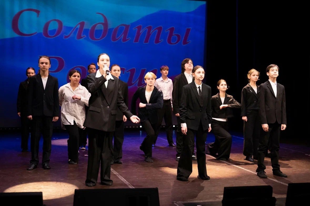 Курсанты и кадеты Следственного комитета посетили концерт «Солдаты России» в детском театре эстрады Курсанты и кадеты Следственного комитета посетили концерт «Солдаты России» в детском театре эстрады