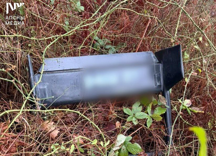 Два майора: БПЛА упал в Абхазии. В районе первой смотровой площадки на горе Мамзышха в Гагрском районе произошел взрыв