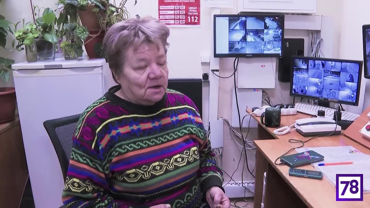 «Накрыла его одеялом, рассказывала сказки»