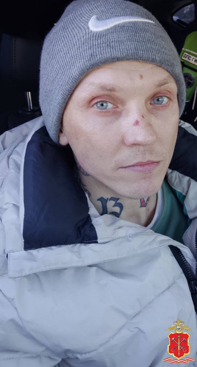 У поселка Мга полицейские задержали водителя с весомым уголовным стажем и наркотиками в автомобиле