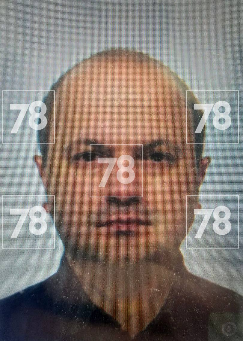 В Петербурге экс-сотрудника таможни задержали и оштрафовали за интернет-экстремизм