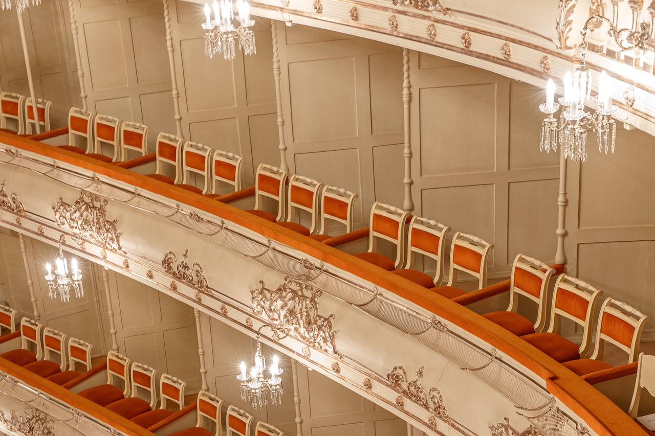 Александр Беглов: От Петербурга до Севастополя – 2500км, но сегодня мы немного сократили это расстояние Александр Беглов: От Петербурга до Севастополя – 2500км, но сегодня мы немного сократили это расстояние