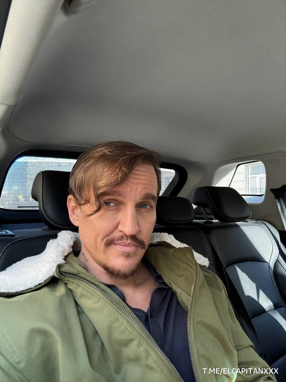 Блогера Юрия Кузнецова, известного под псевдонимом Эль Капитан, приговорили к 10,5 года колонии строгого режима по делу о наркотиках, сообщила прокуратура Петербурга