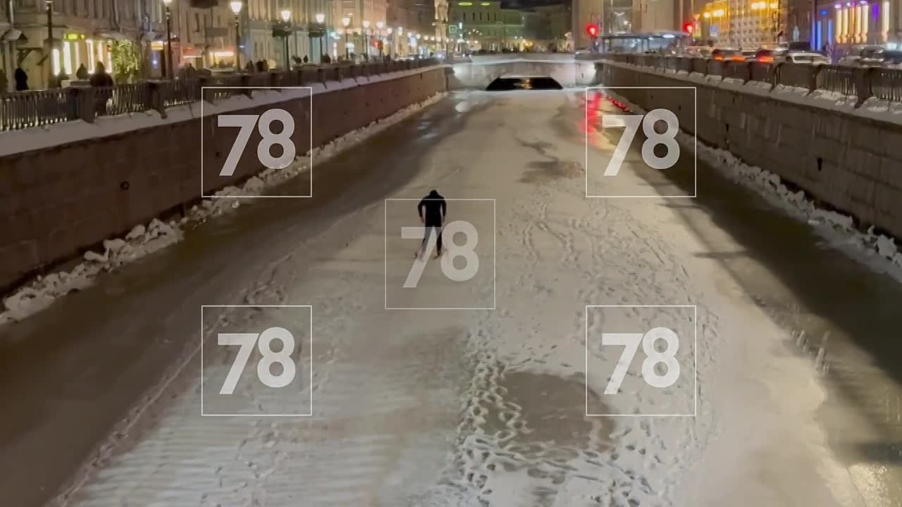 «Лыжню! Лыжню!»: храброго мужчину заметили в канале Грибоедова