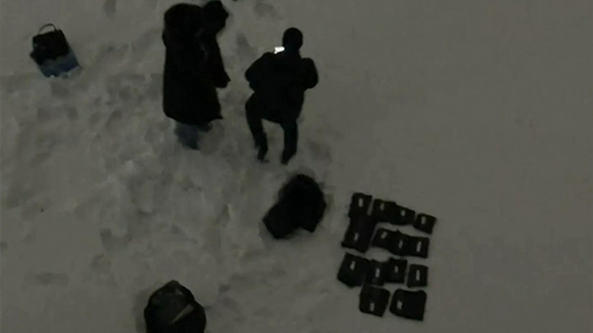 Лжесиловики с пистолетом и наркотиками! В Петербурге задержана банда, вымогавшая у бизнесмена миллионы под видом сотрудников ФСБ