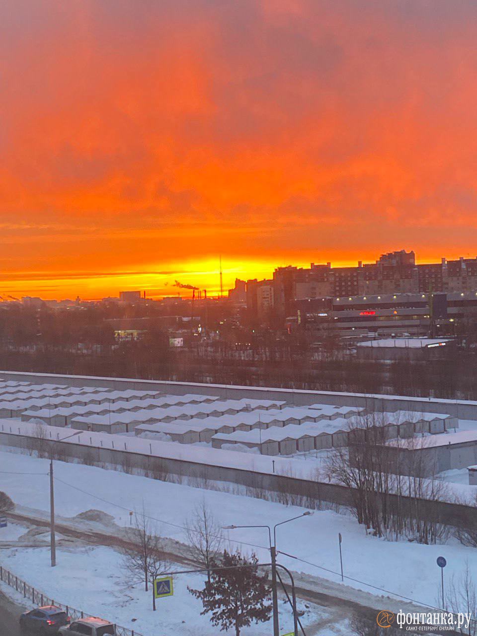 Бесконечно можно смотреть на огонь, воду и красочный рассвет в Петербурге Бесконечно можно смотреть на огонь, воду и красочный рассвет в Петербурге