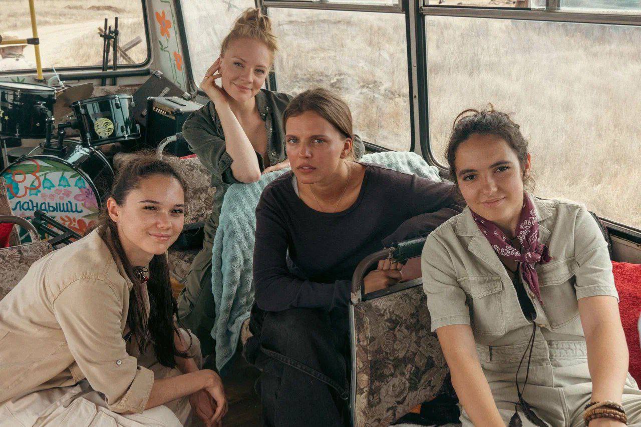 Два майора: Разбавим ленту хорошим кино Два майора: Разбавим ленту хорошим кино