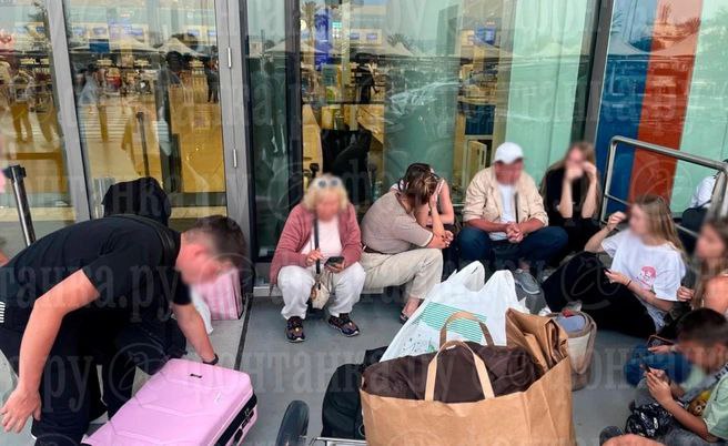 «Дом шатался, слышны взрывы» «Дом шатался, слышны взрывы»