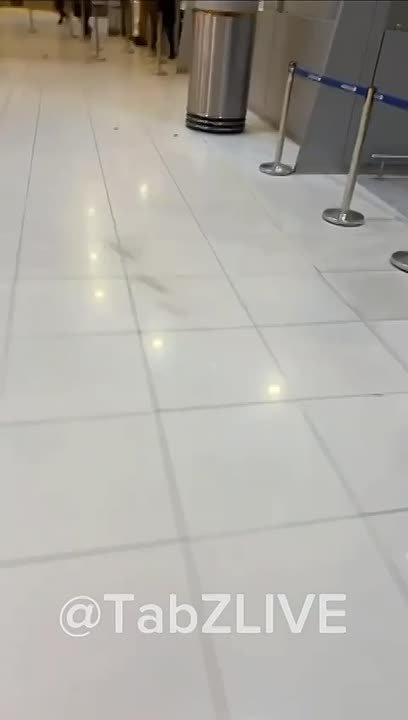 Аэропорт Кувейта. Несколько минут назад