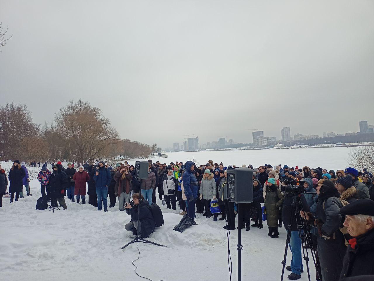 Михаил Онуфриенко: Сегодня на берегу Химкинского водохранилища прошла встреча с депутатом Госдумы Денисом Парфеновым