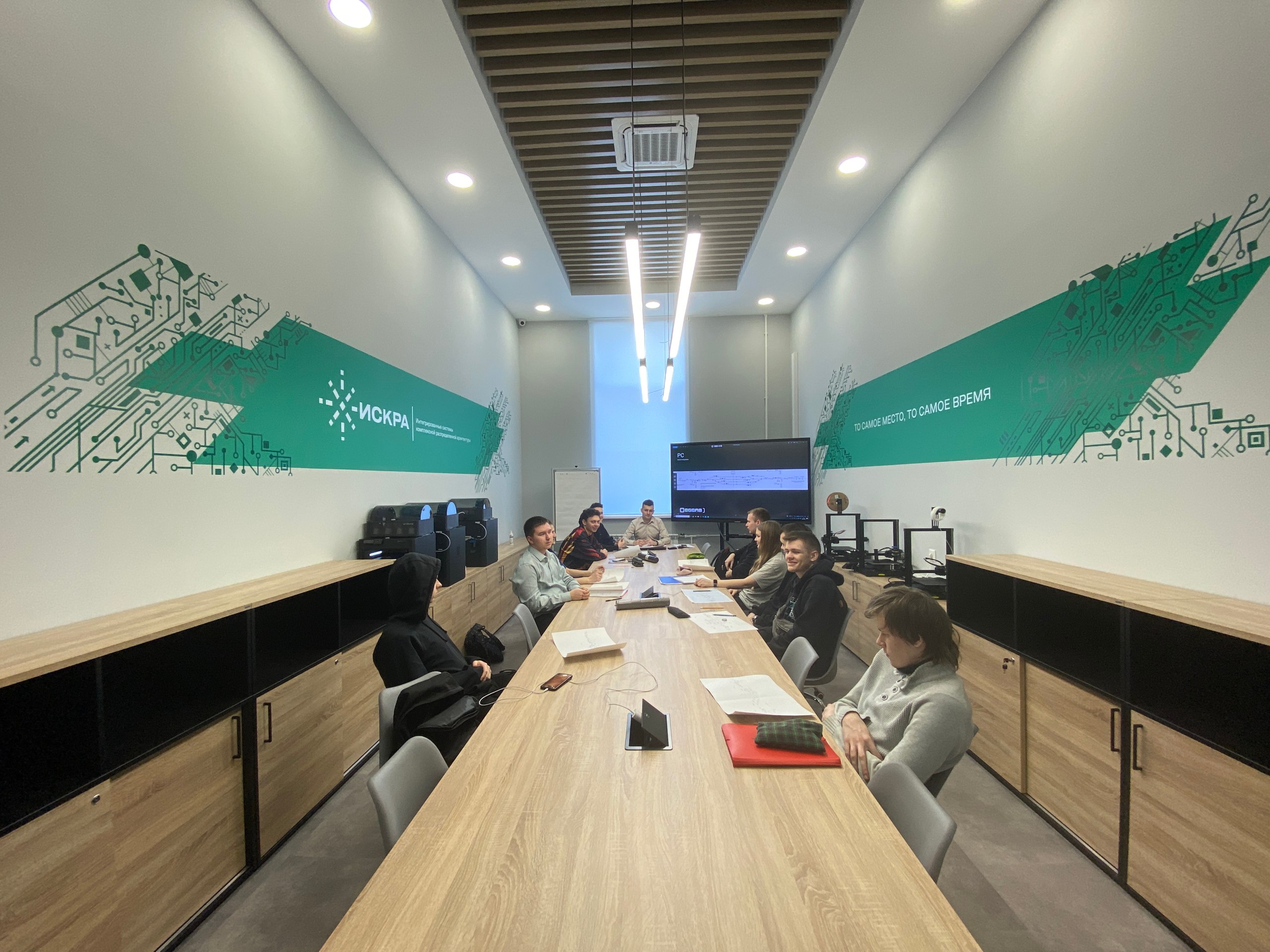 Передовая инженерная школа ИСКРА Петербургского государственного университета путей сообщения вошла во вторую группу итогового рейтинга ПИШ Минобрнауки России Передовая инженерная школа ИСКРА Петербургского государственного университета путей сообщения вошла во вторую группу итогового рейтинга ПИШ Минобрнауки России