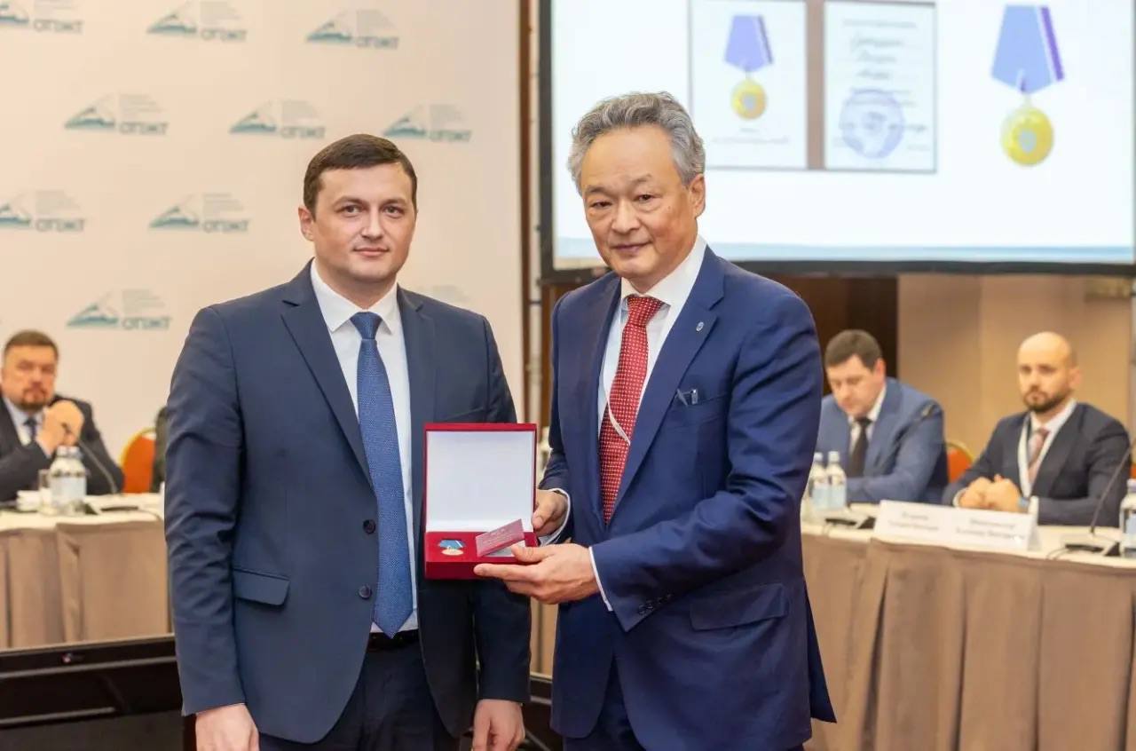 На итоговом Общем собрании Ассоциации «Объединение производителей железнодорожной техники» обсудили взаимодействие с Ространснадзором На итоговом Общем собрании Ассоциации «Объединение производителей железнодорожной техники» обсудили взаимодействие с Ространснадзором