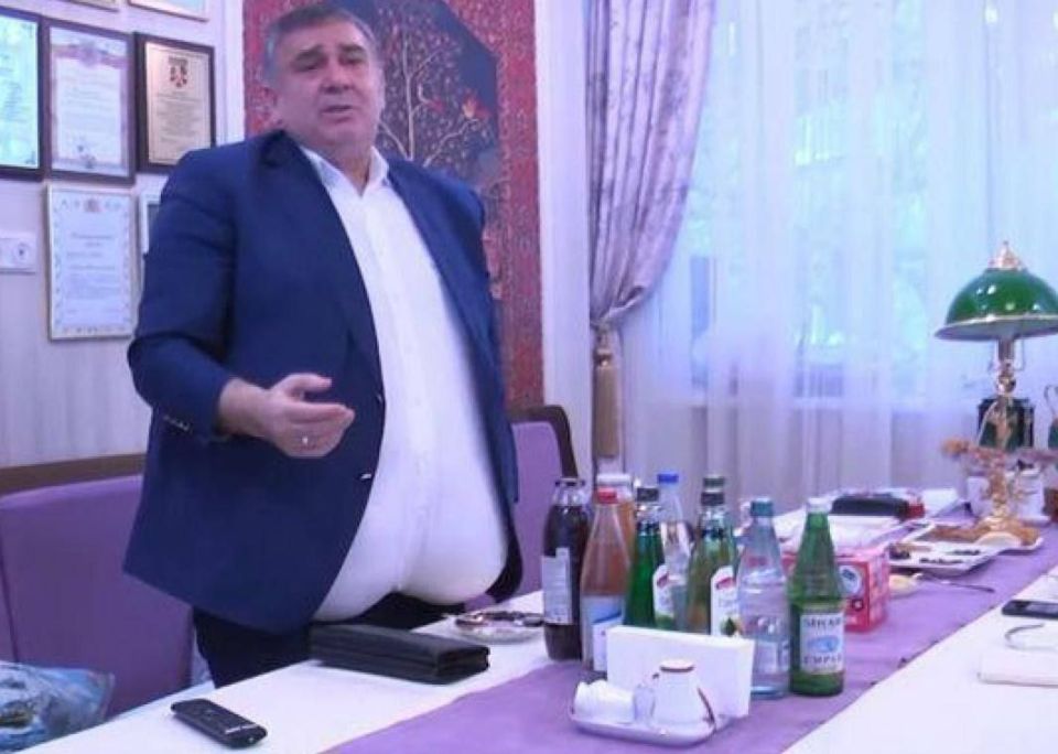 ������ ����������: � ������������� ������� �������� ����� ��������������� �������� � ���������� ����� �����, ������������� ��� �� ����������: