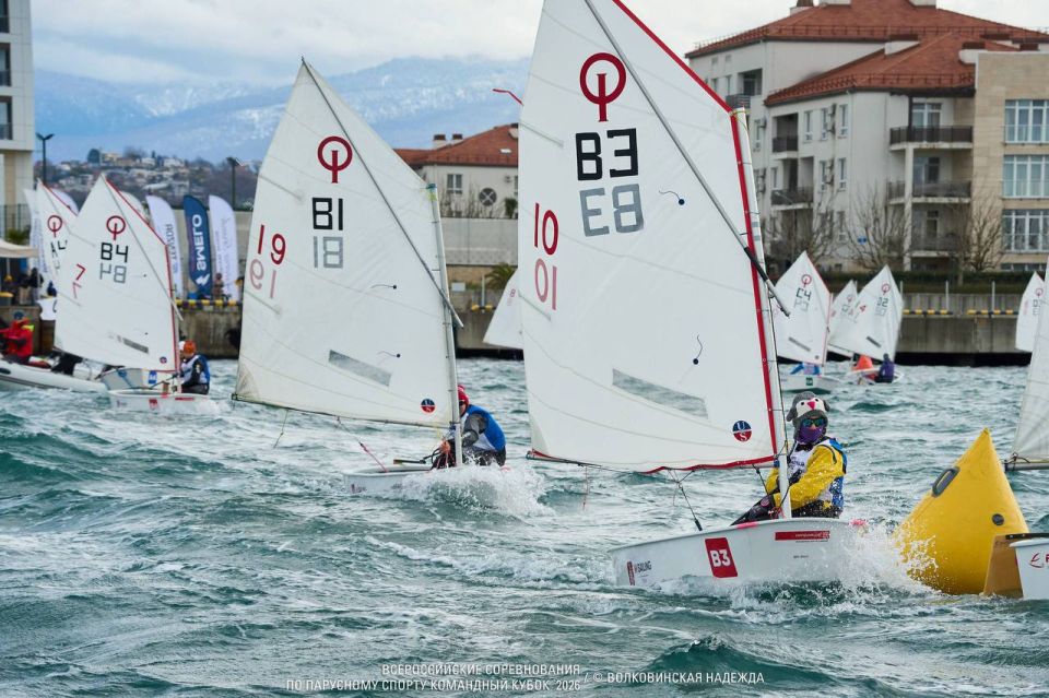 Держим курс на парусный «Командный Кубок»