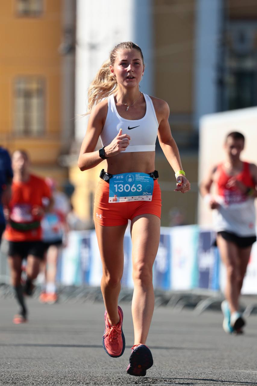 Продолжает наш фотопроект, посвященный Международному женскому дню, помощник следователя следственного отдела по Центральному району ГСУ СК России по городу Санкт-Петербургу Дарья Веремчук Продолжает наш фотопроект, посвященный Международному женскому дню, помощник следователя следственного отдела по Центральному району ГСУ СК России по городу Санкт-Петербургу Дарья Веремчук