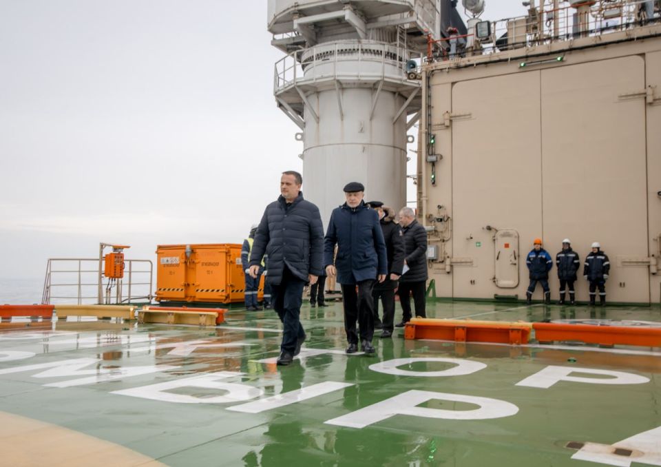 ������ ������� ������� � ������� �������� �����-��������� � ������������� �������