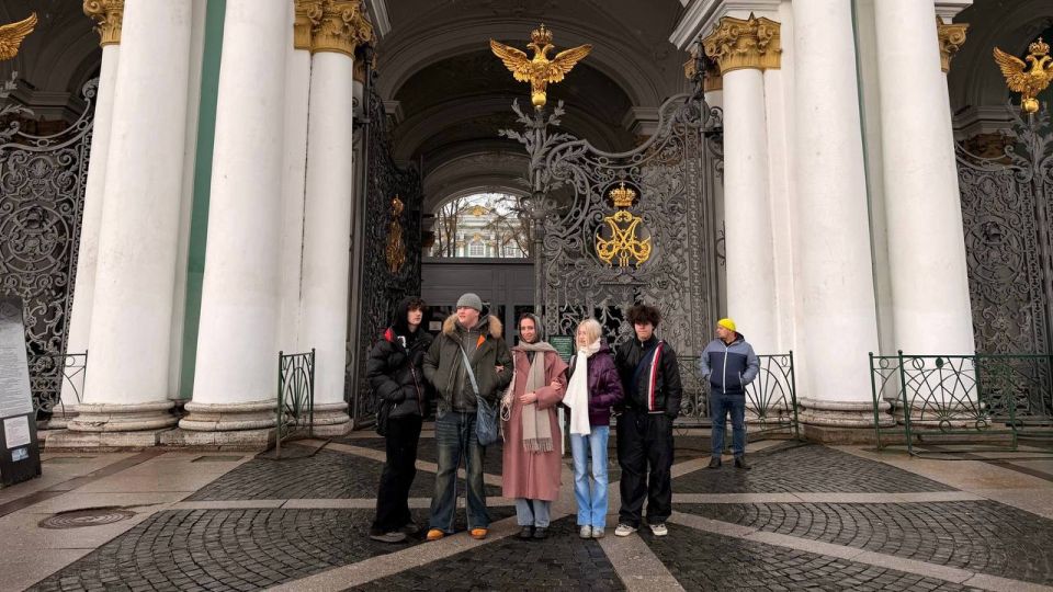 ��� ����������, ���������� ������� ���������� � �����, ������������ ��������� � �������