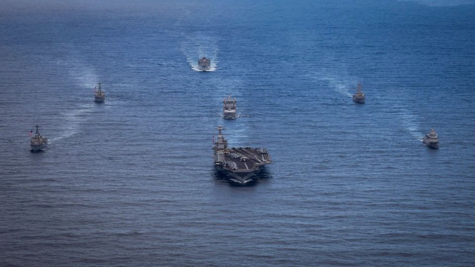 #ФлотБудущего. Помнится, "эксперты" бегали и кричали про БЭКи ...Как они заменят "традиционные корабли", и как флот роботов разнесёт эсминцы и авианосцы