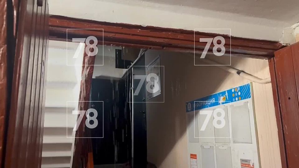 В однокомнатной квартире на Белы Куна горели кухня и коридор