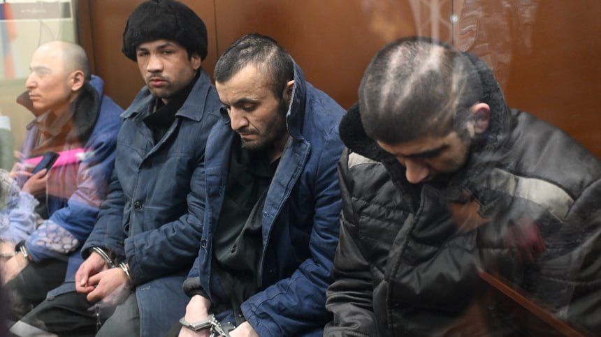 Исполнителей теракта в "Крокусе" приговорили к пожизненному заключению