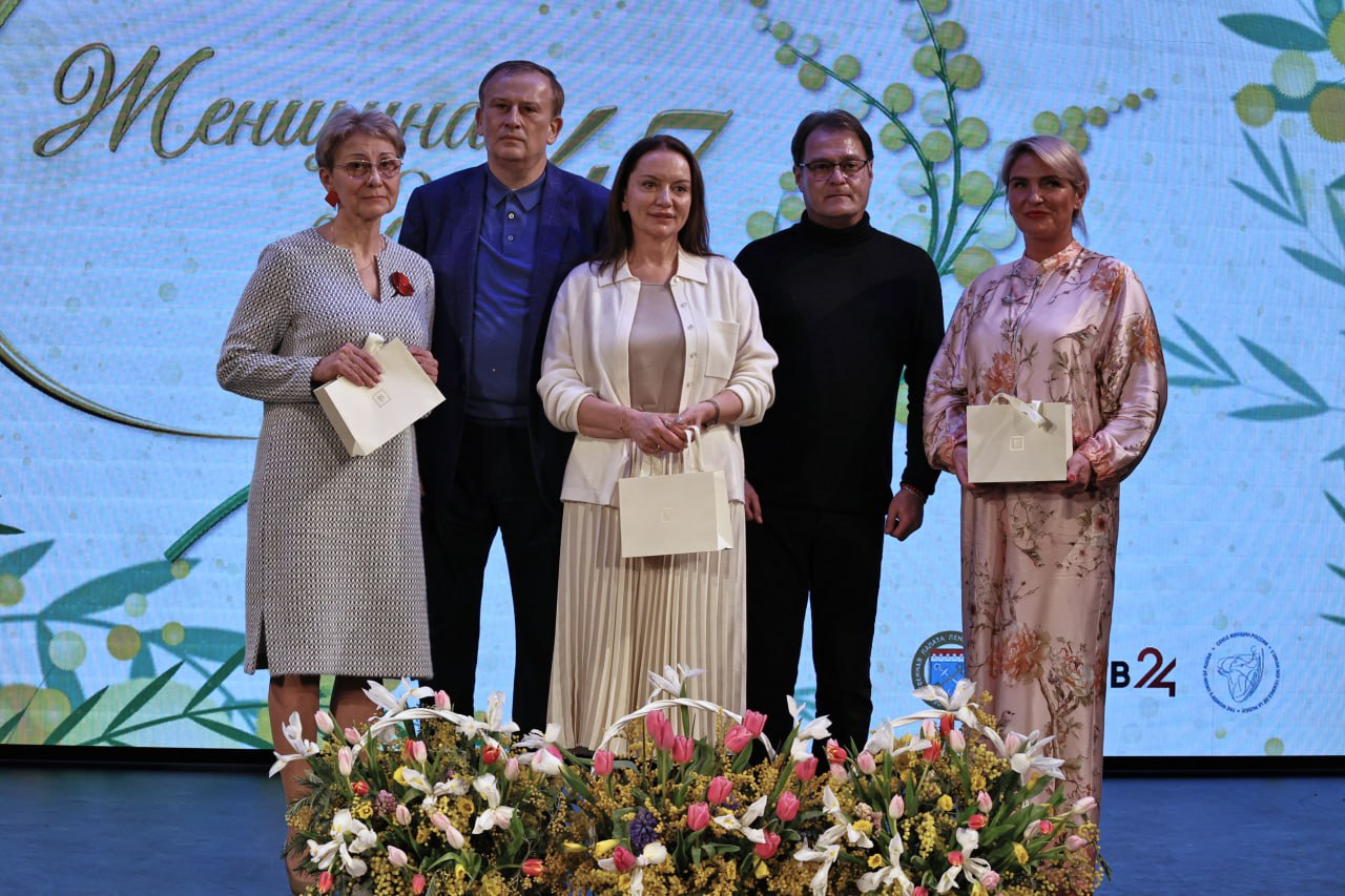 13 марта в Гатчинском дворце было красиво 13 марта в Гатчинском дворце было красиво