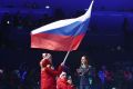 «Нас так мало, но нас все замечают!»: наши знаменосцы вышли на церемонию закрытия Паралимпиады с национальным флагом