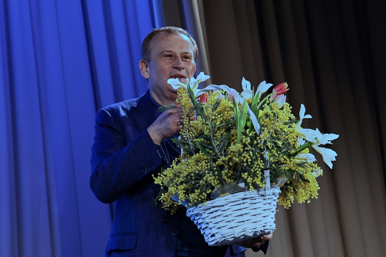 13 марта в Гатчинском дворце было красиво 13 марта в Гатчинском дворце было красиво