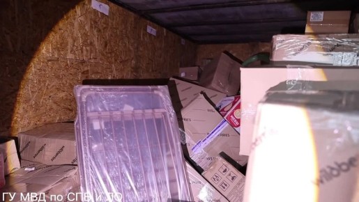 ������� ������� ���������� ���� �� ������������ ������� � �� ��������� ������������ � ������ �� ��� ���������� ����� 470 ����� � ��������� ����� 360 �������, ������� 56 �����������