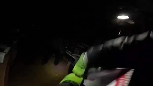 «Мы придем за вами»: В Чехии подожгли здание израильской оружейной компании