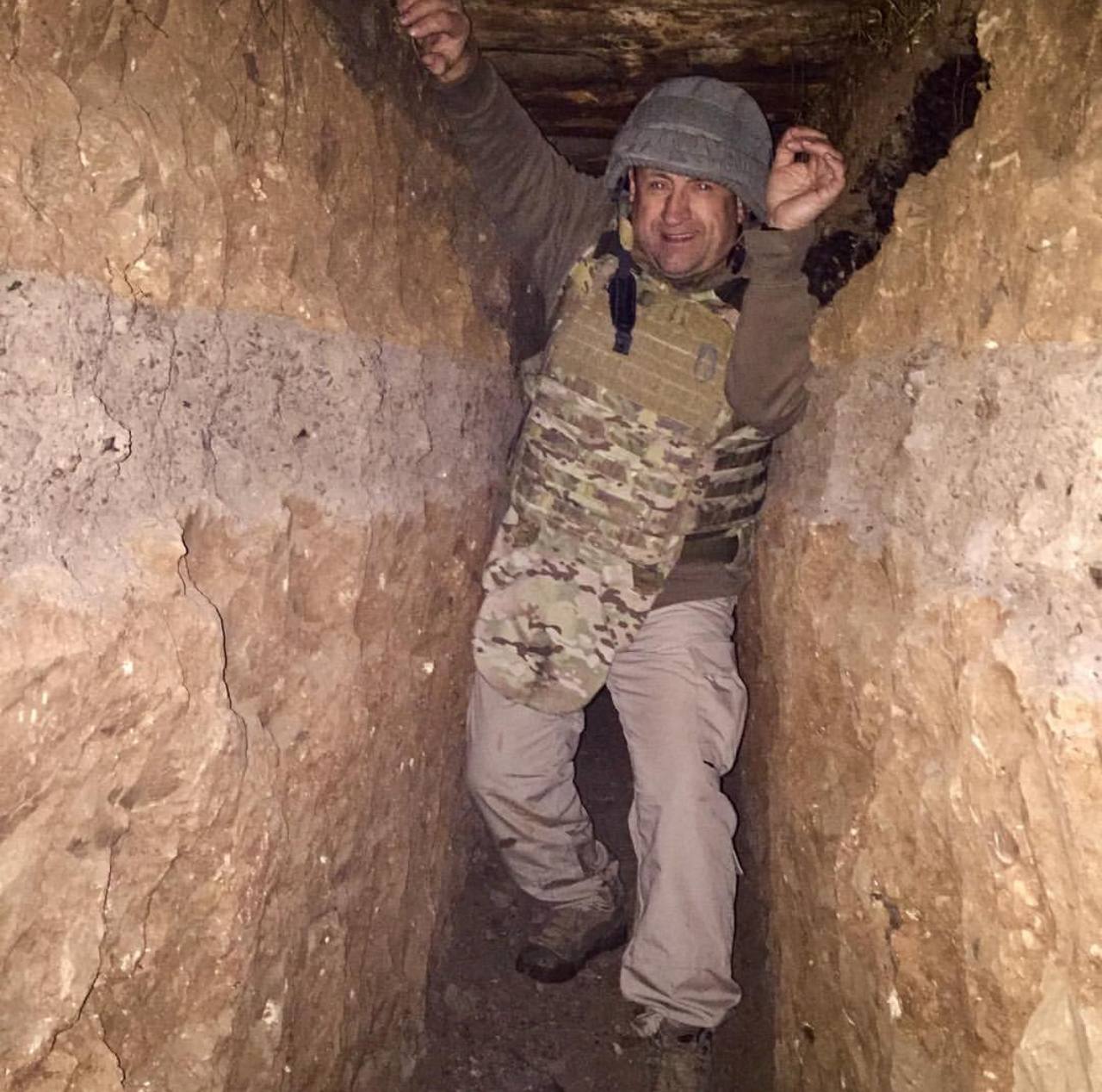 Александр Сладков: Как-то, лет пятнадцать назад мне позвонили и пригласили поучаствовать в ток-шоу