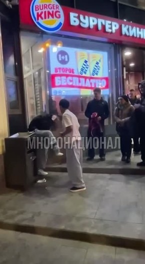 Дмитрий Стешин: Шариатский патруль на Цветном, встречайте, рейд по благочестивым прическам