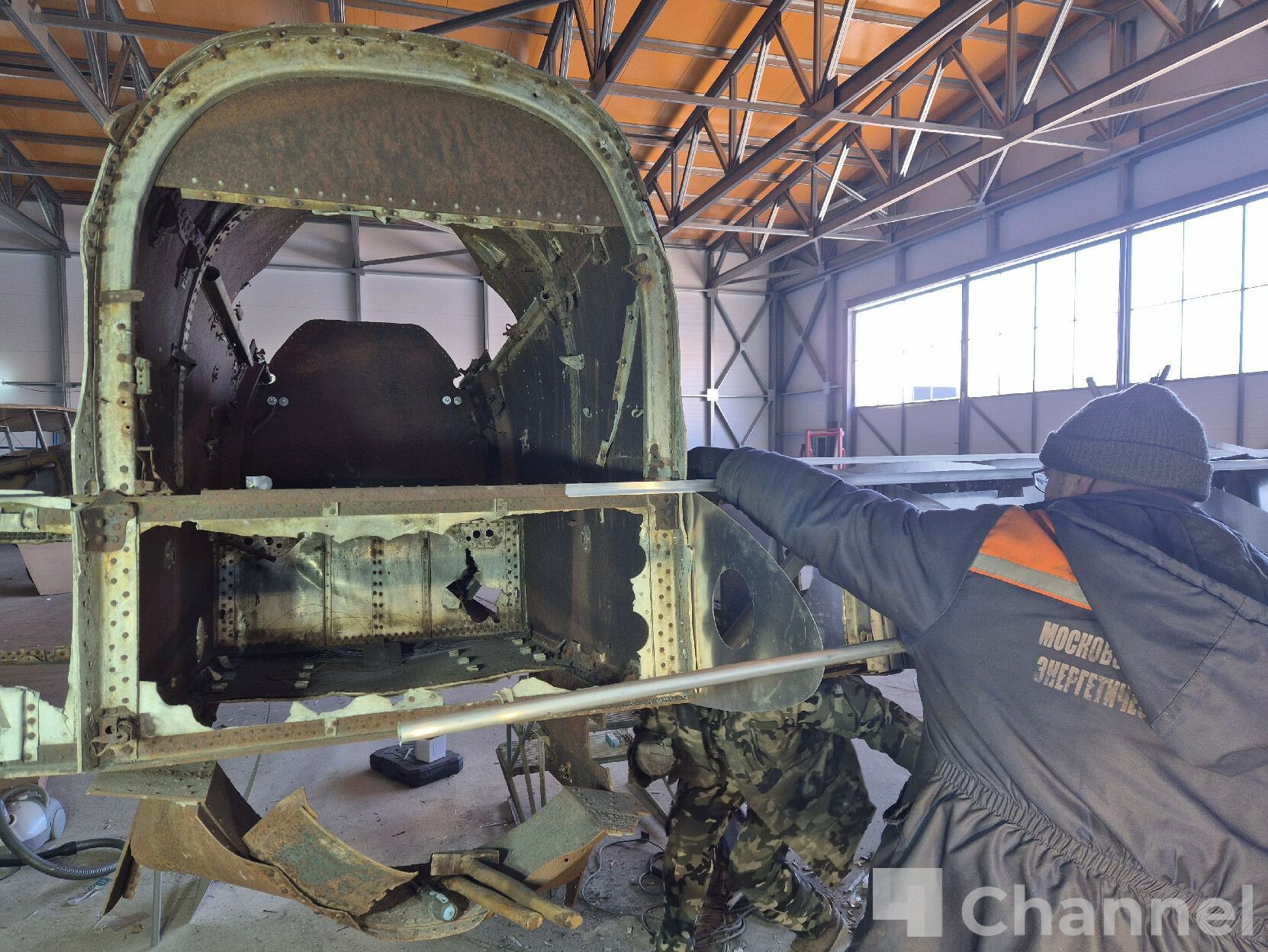 При реставрации Ил2 в Гатчине нашли заводской номер самолета При реставрации Ил2 в Гатчине нашли заводской номер самолета
