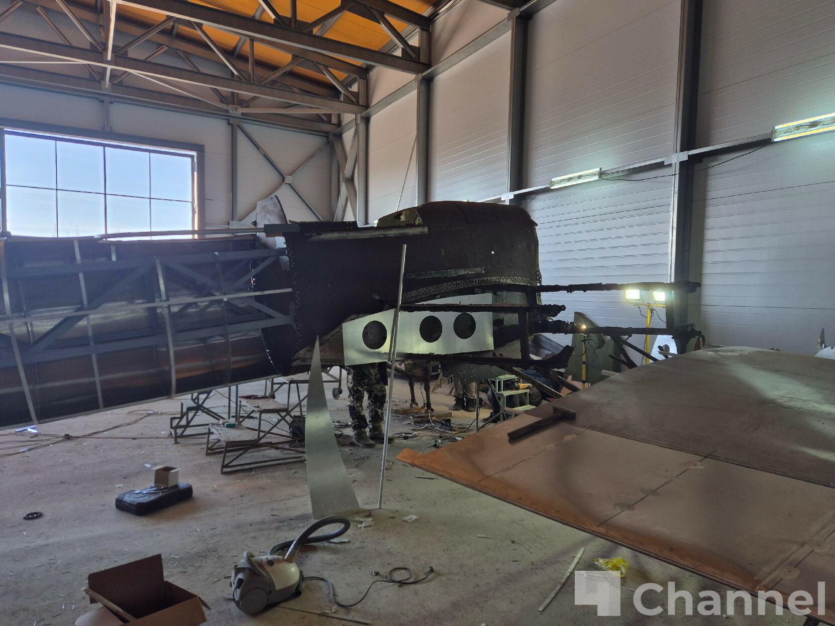 При реставрации Ил2 в Гатчине нашли заводской номер самолета При реставрации Ил2 в Гатчине нашли заводской номер самолета