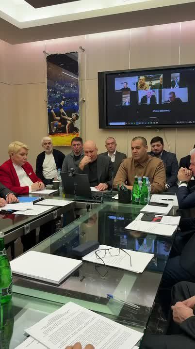 ���� ����: ��������� ���������� ������ ������ ���������� ��� ����������� ���������� � �������, �����-������� � ������� ������