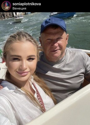 ������ �������� ���� �� ���, � ��� ������ � ���: ������ ����� �������� ����������