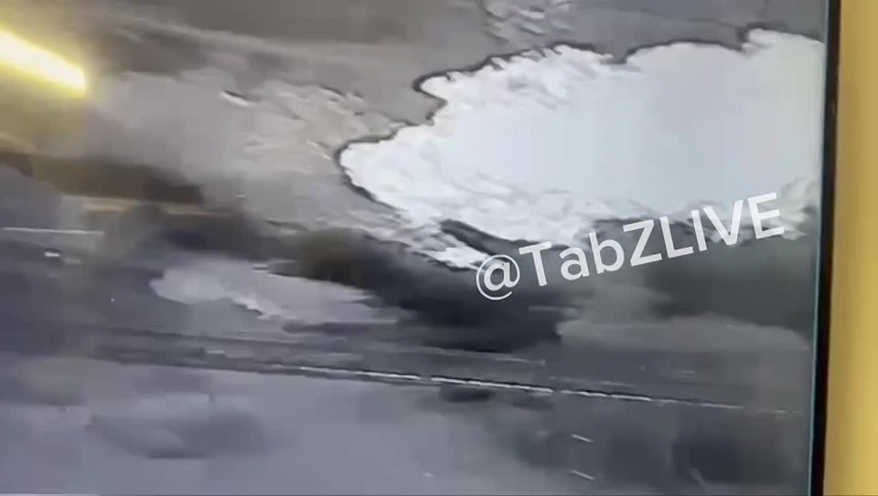 ������ �������� ������ �� ������������ ���� � ������� ����� ����� � �������