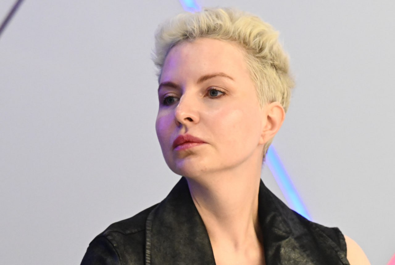 ВЦИОМ и ФОМ: Абсолютное лидерство «Единой России» и борьба трёх за право быть вторыми ВЦИОМ и ФОМ: Абсолютное лидерство «Единой России» и борьба трёх за право быть вторыми